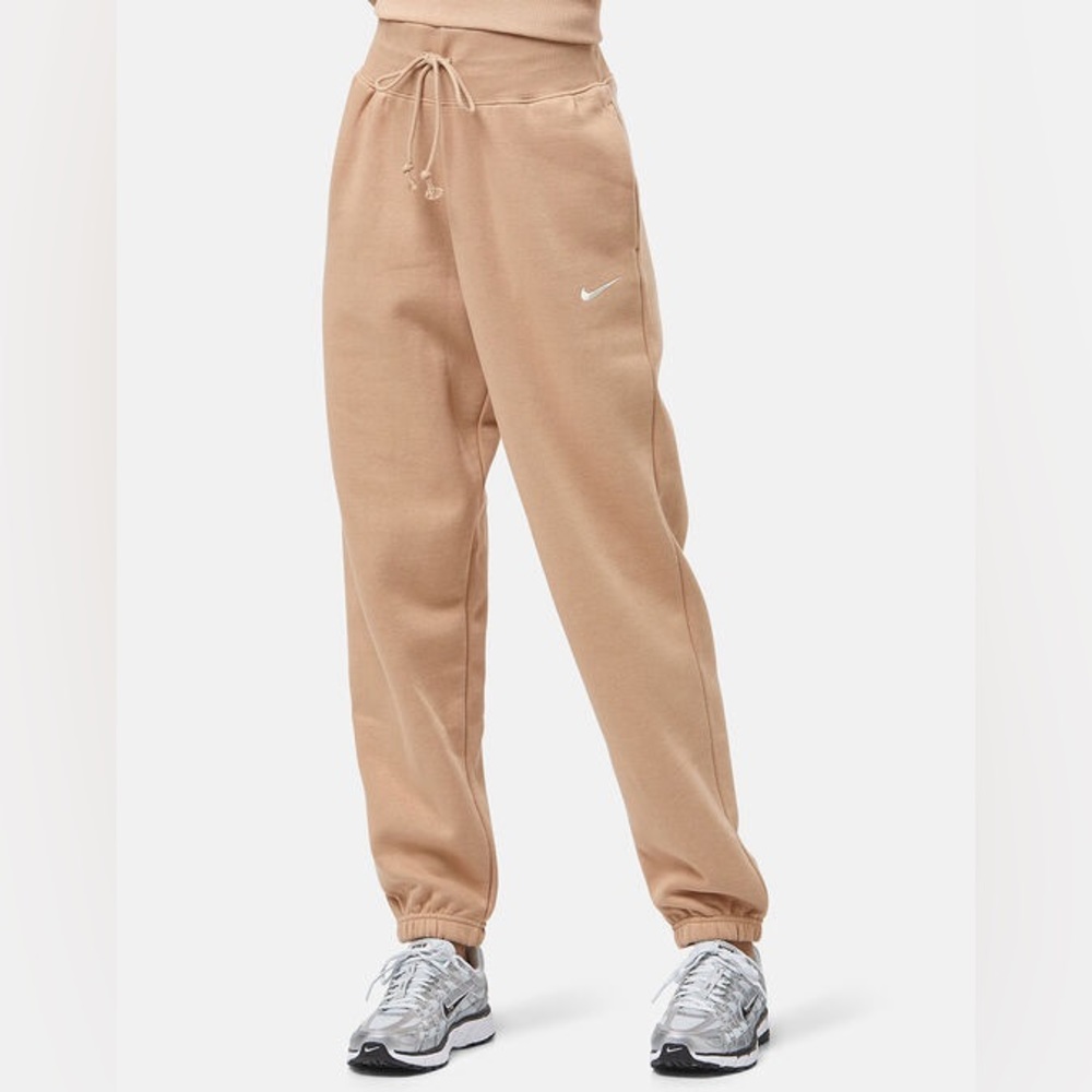 NIKE WOMENS PHOENIX FLEECE PANTS. Nike Sweatpants , joggers.